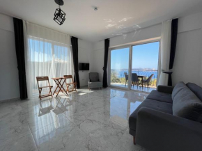 Kaş Eylül Suit Apart Sakura